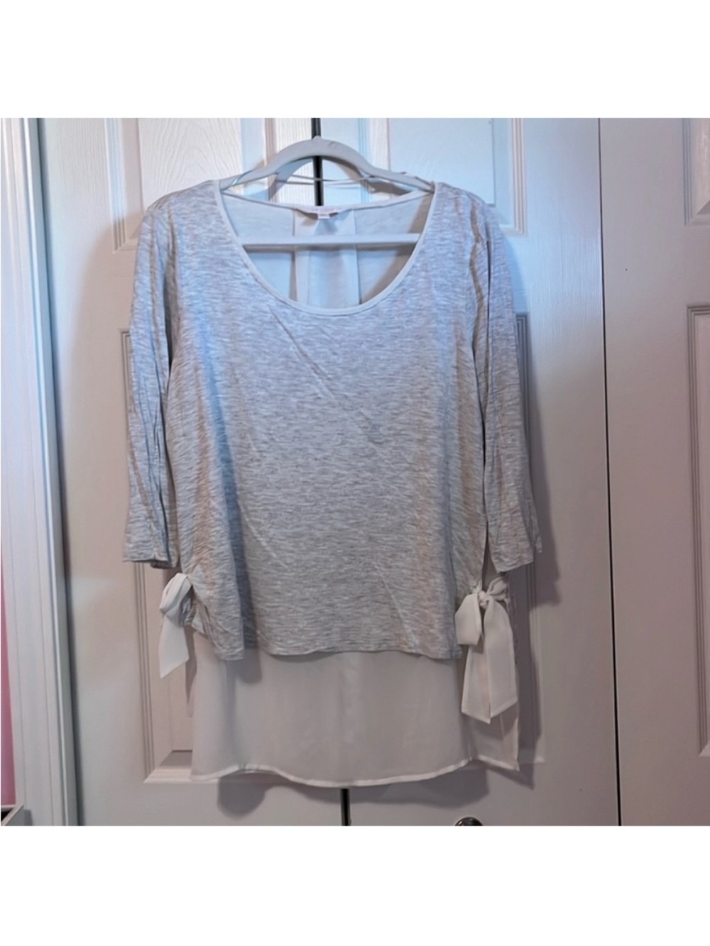 LC Lauren Conrad Light Gray Layered Tie-Sleeve Tunic